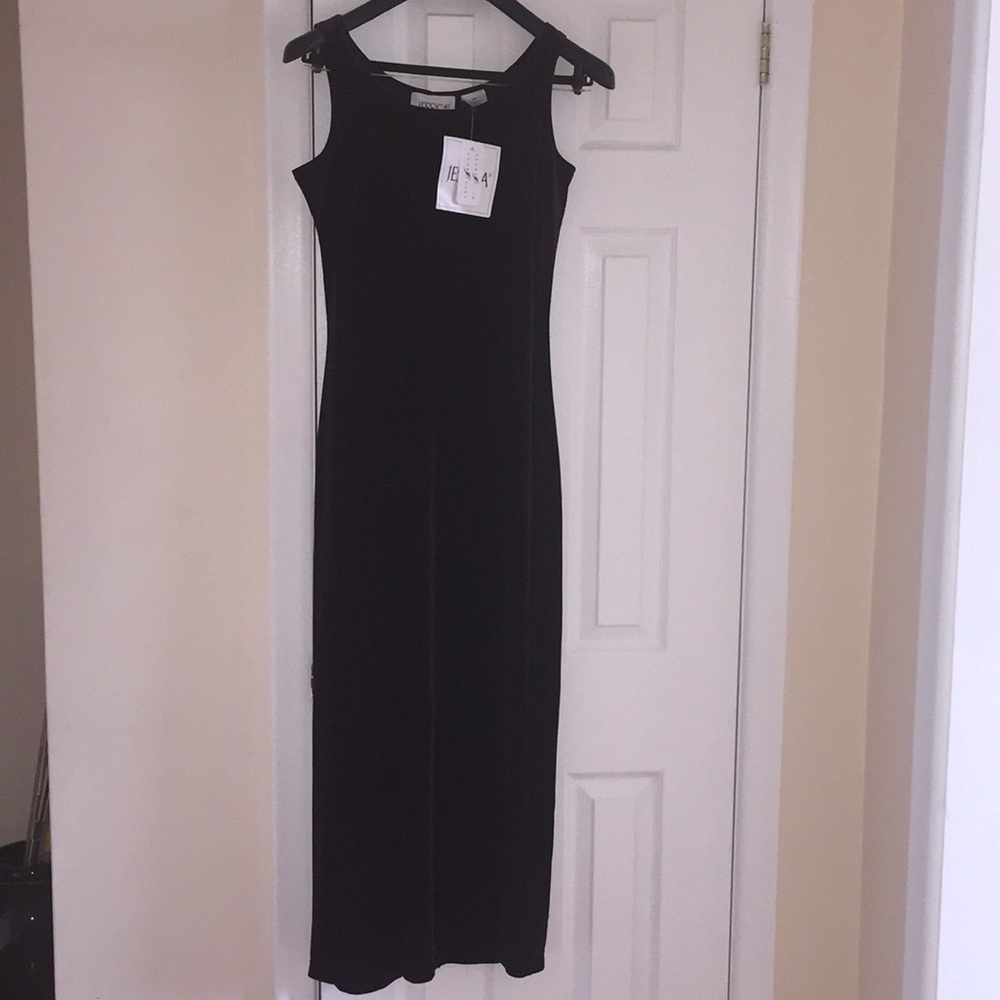 Jessica Petites velvet dress
